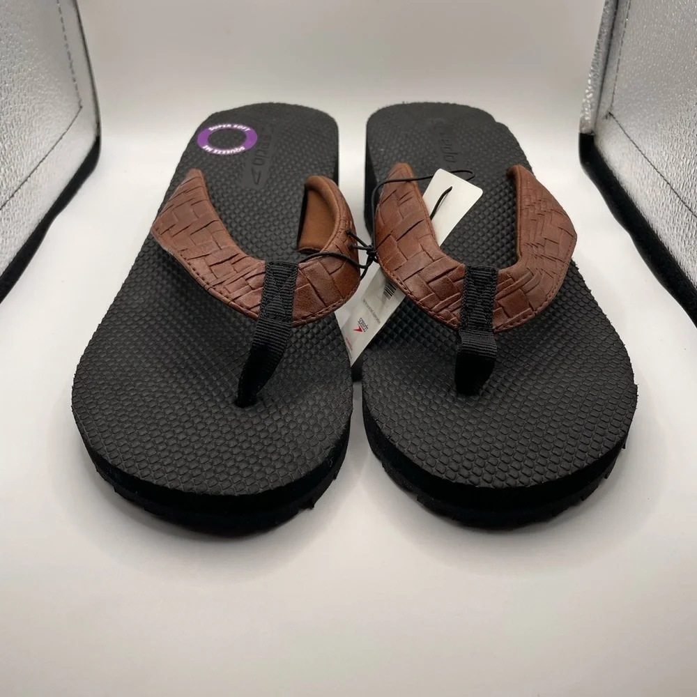NEW! Speedo women’s Brown and Black Wedge Flip Flops size 9